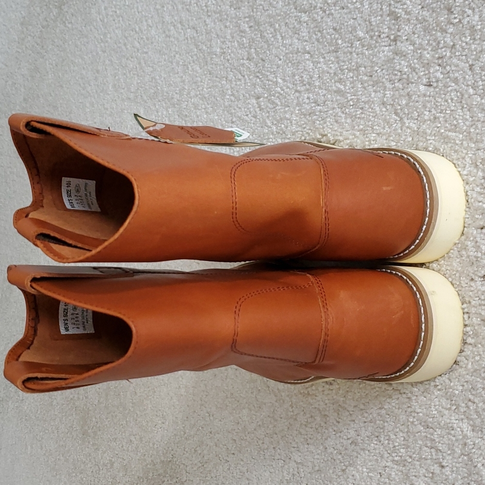 Shoes - Picture 4 of 5